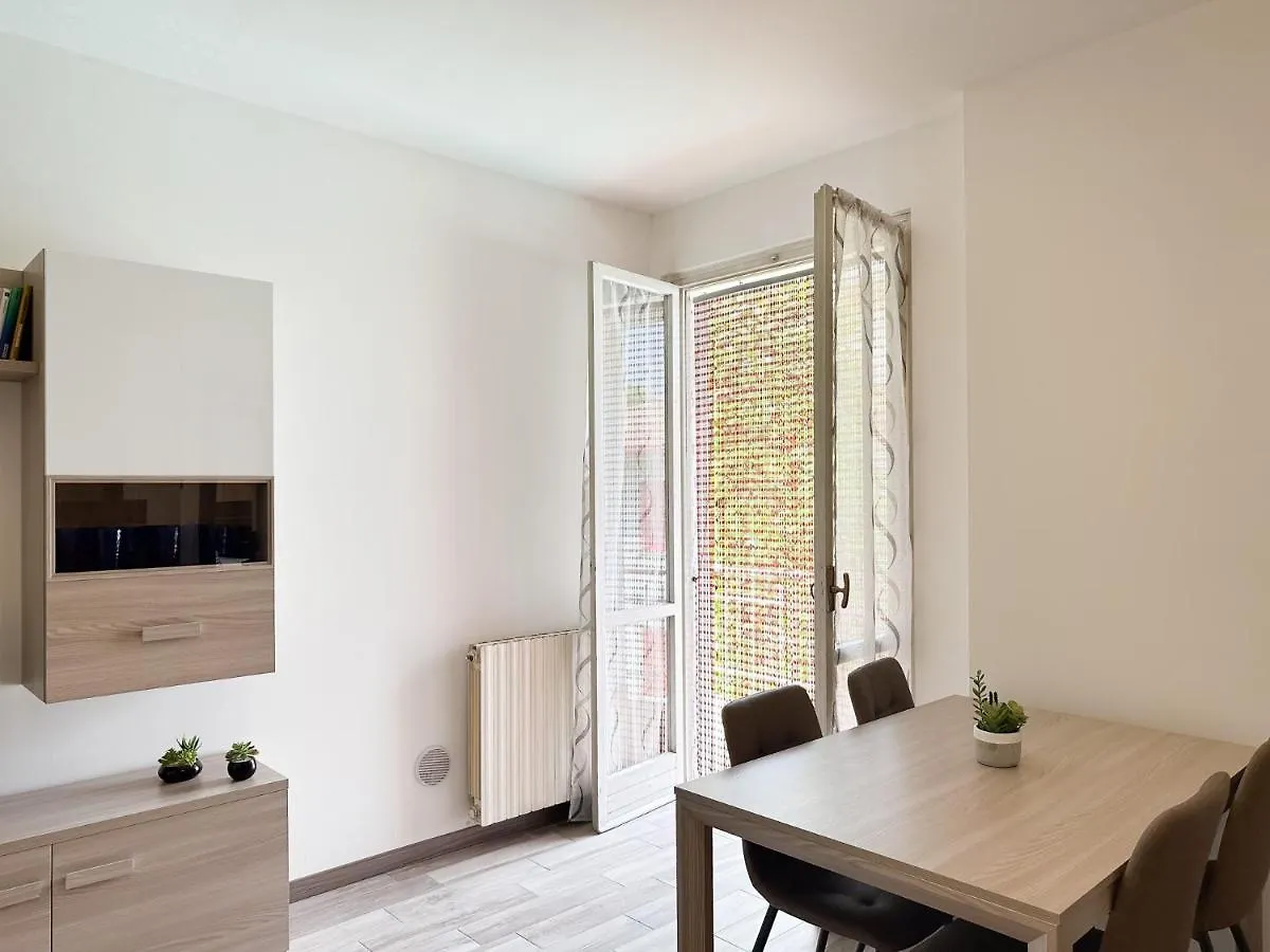 Scuderia Apartments Sirmione 0*,  Olaszország